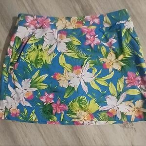 Women's Tommy Bahama Island Zone , Size Large , colorful floral Skort.